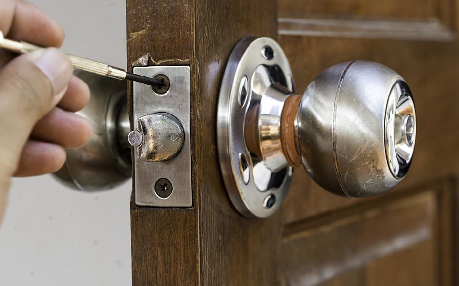 souci résolu serrurier ouverture de porte Méru